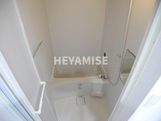 modern palazzo諫早Libertaの浴室