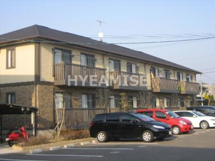 フレンドリースクエア桜 A棟