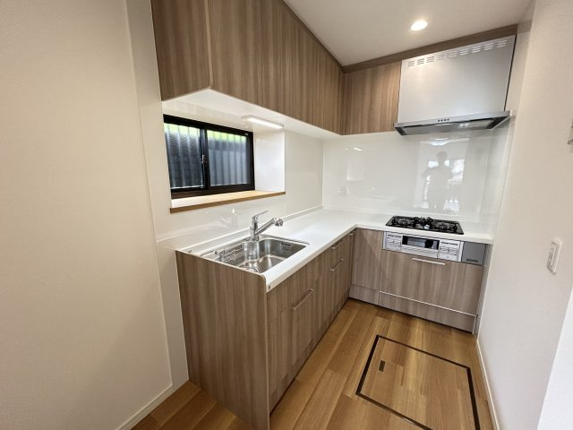 ◆リフォーム済◆スーパー・ドラッグストア・銀行・コンビニ・バス停が徒歩５分以内◆宇治市宇治野神のキッチン|キッチン