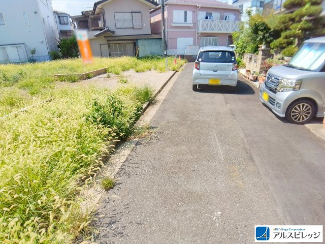 新築／志木市上宗岡1丁目　全3棟の前面道路含む現地写真