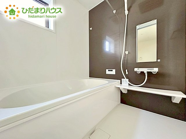 【浴室】 | 水戸見川12期　新築戸建　1号棟 | 疲れが癒せる大きなバスタブ♪帰りが遅いご家族の方も気持ちよく入浴頂ける追焚き機能など設備も整っております(^^)/