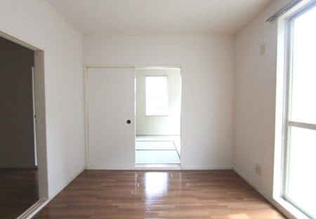 ルネパーク岸和田の居間・リビング|リビングです