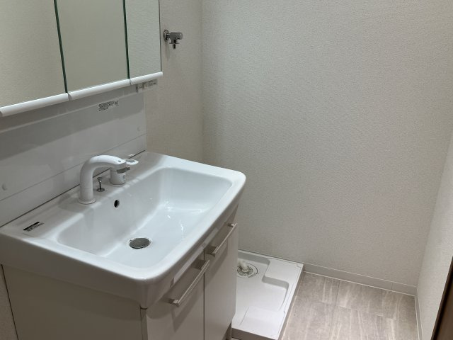 南加木屋駅前ビルの洗面所