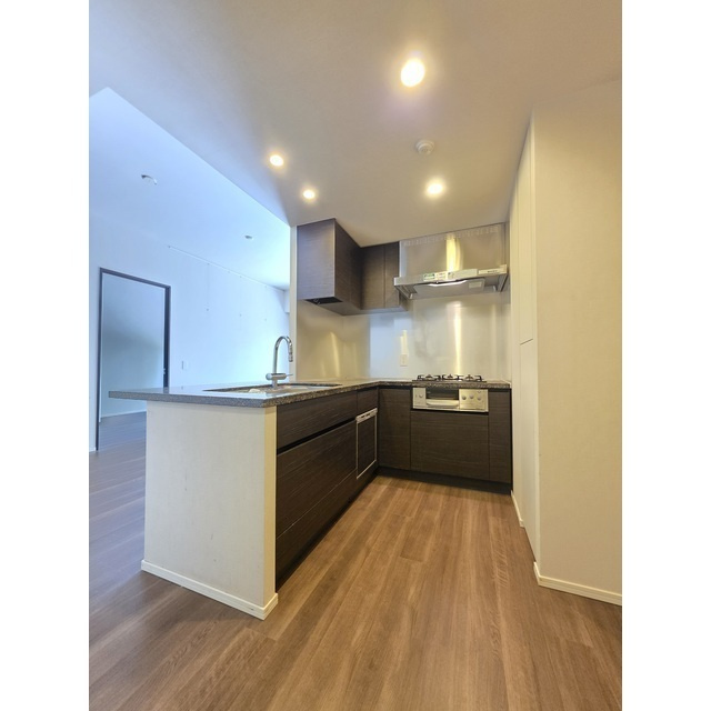 台東区池之端３丁目の賃貸マンション