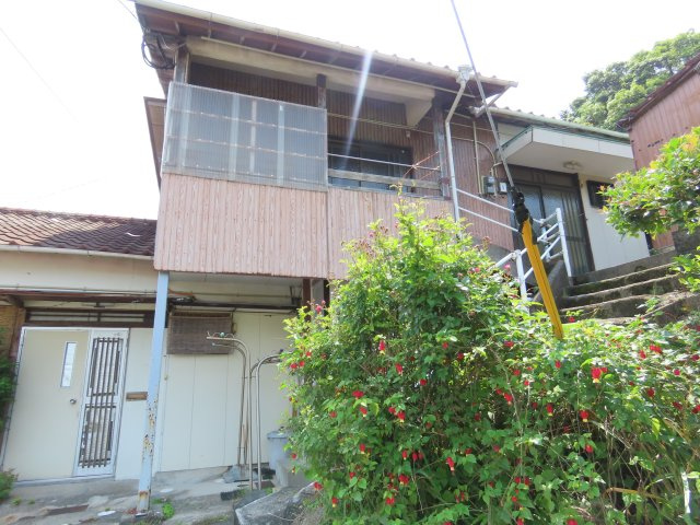 アイ立岩の外観