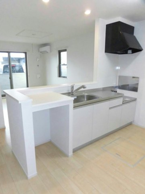 【キッチン】 | ミレニアムコートＣ | コンパクトなキッチンで掃除もラクラク