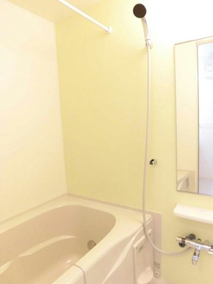 【浴室】 | ミレニアムコートＣ | 日々の疲れを癒すお風呂付です