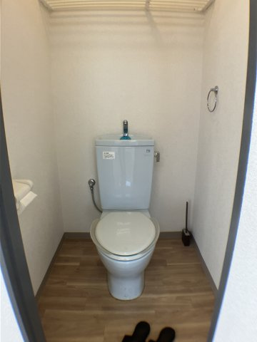 南加木屋駅前ビルのトイレ