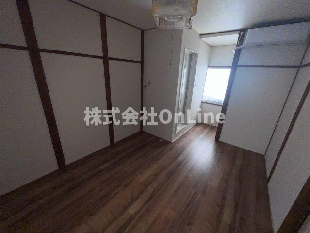 北山文化の内装