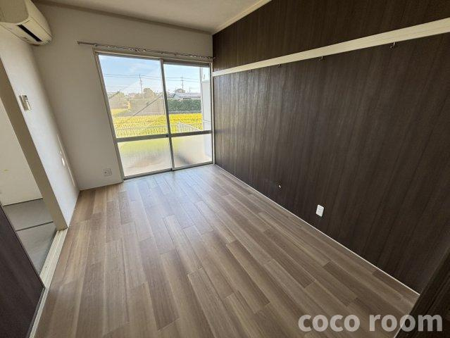 コーポみのりの居間・リビング