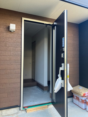 【玄関】 | リーブルガーデン守口市大久保町４期 | 玄関