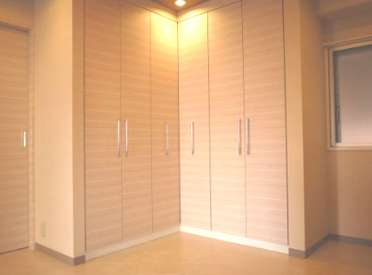 六甲壱番館の収納|便利な収納スペースです