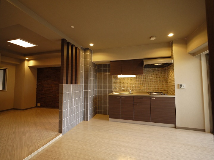 六甲壱番館のロビー|清潔なロビーです