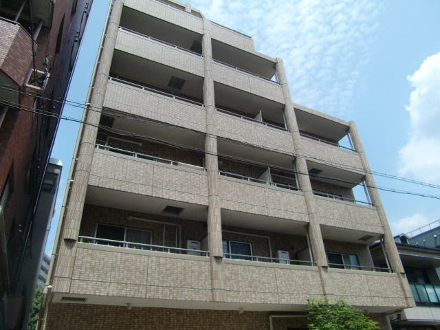 六甲壱番館の外観|きれいな外観です