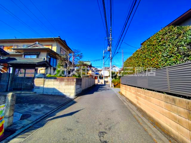 【内覧動画公開中！】調布市深大寺東町１丁目 京王線 つつじヶ丘駅 新築戸建の前面道路含む現地写真