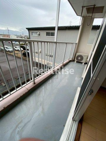 サンライズマンションのバルコニー|収納