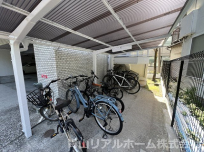 【その他共用部分】 | シャトー青山第3 | 駐輪場