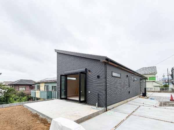 清瀬市中里２丁目　新築戸建　全１棟