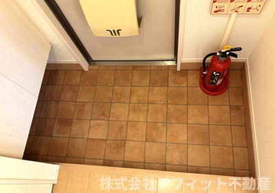 【エントランス】 | サニーコート水呑　A棟