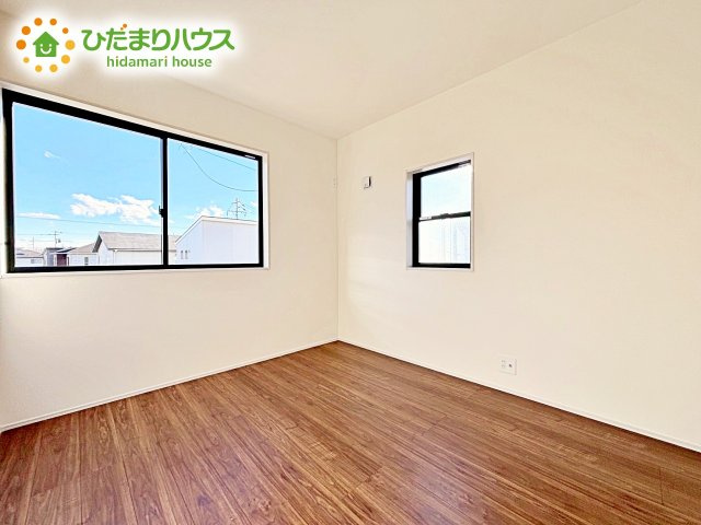 【洋室】 | 水戸見川12期　新築戸建　3号棟 | 机にベットを置けば子供部屋の完成です！