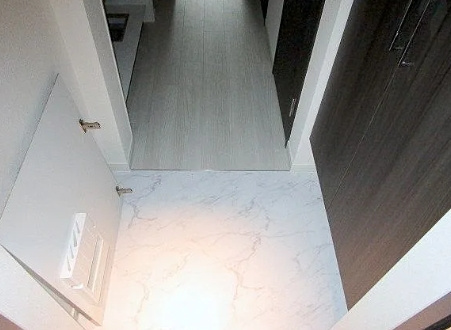 S-RESIDENCE千里丘の玄関