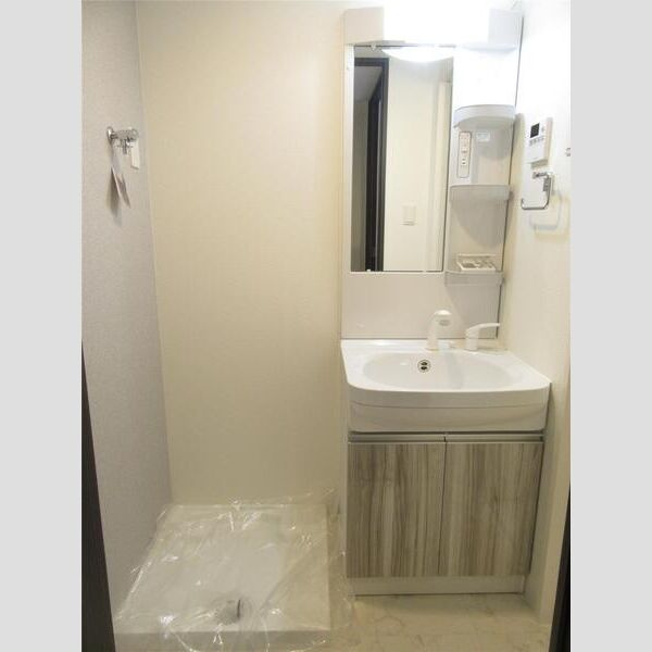 S-RESIDENCE千里丘の洗面所