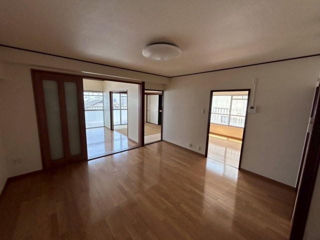 日立市　1棟マンションの居間・リビング