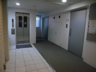 【エントランス】