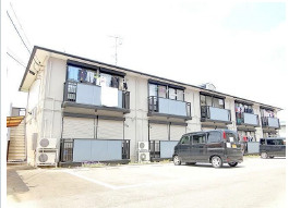 草津市青地町の店舗事務所の外観