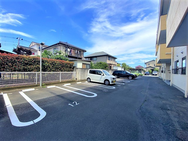 SFKマンションの駐車場