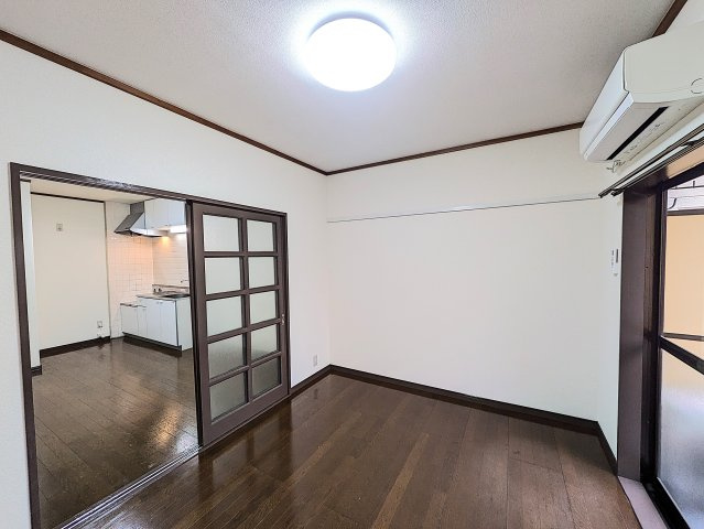 SFKマンションの居間・リビング