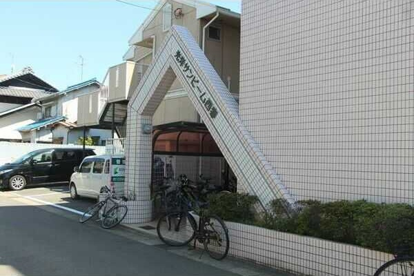 サンビーム西春のエントランス