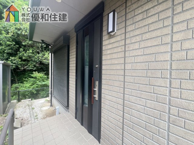 【玄関】 | 中古戸建　神戸市垂水区小束山本町４丁目