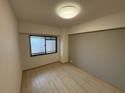 【洋室】 | ベルク浜寺公園