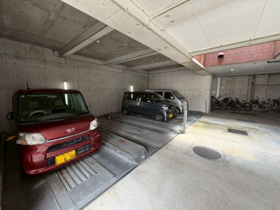 【駐車場】 | ベルク浜寺公園