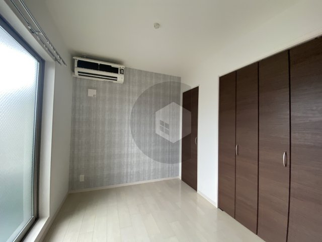 F mirai Doliyの洋室