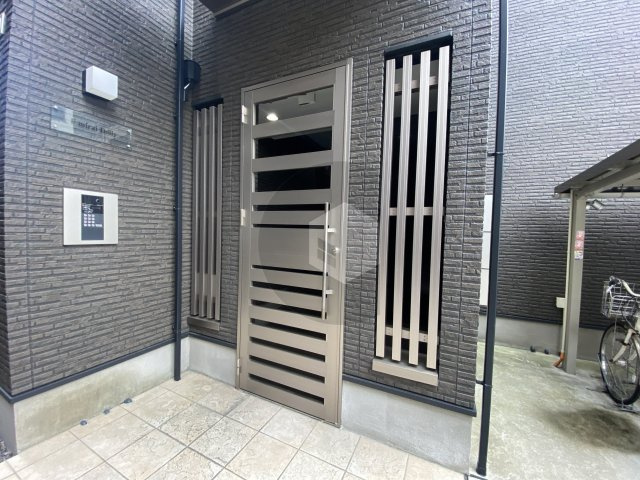 F mirai Doliyのエントランス