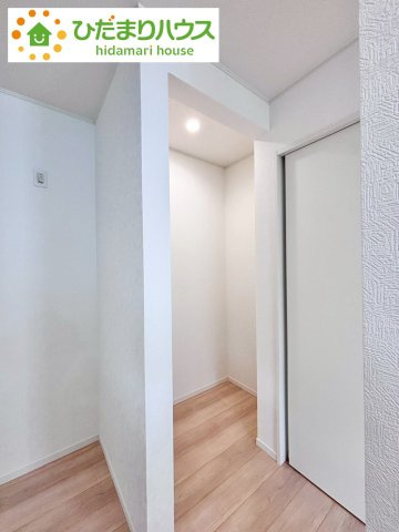 七光台第18　新築戸建　5号棟の収納|パントリー完備で散らかりがちなキッチン回りもラクラクお片付けできちゃいます！(*^-^*)							
