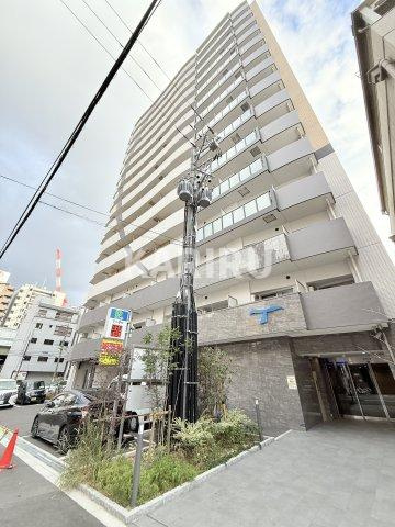 セレニテ本町東リアン の外観