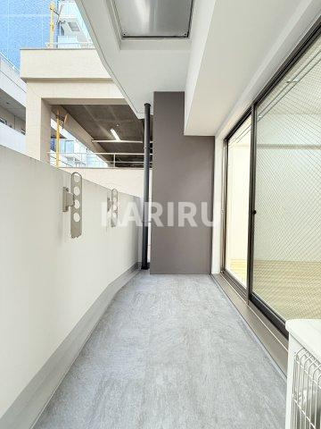 セレニテ本町東リアン のバルコニー