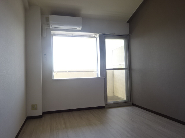 マンション望　伊川谷の子供部屋