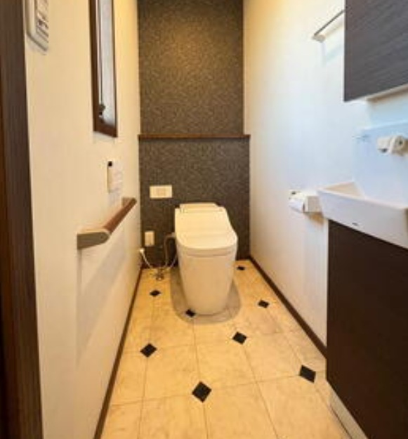 岡山市東区九蟠１６－９のトイレ