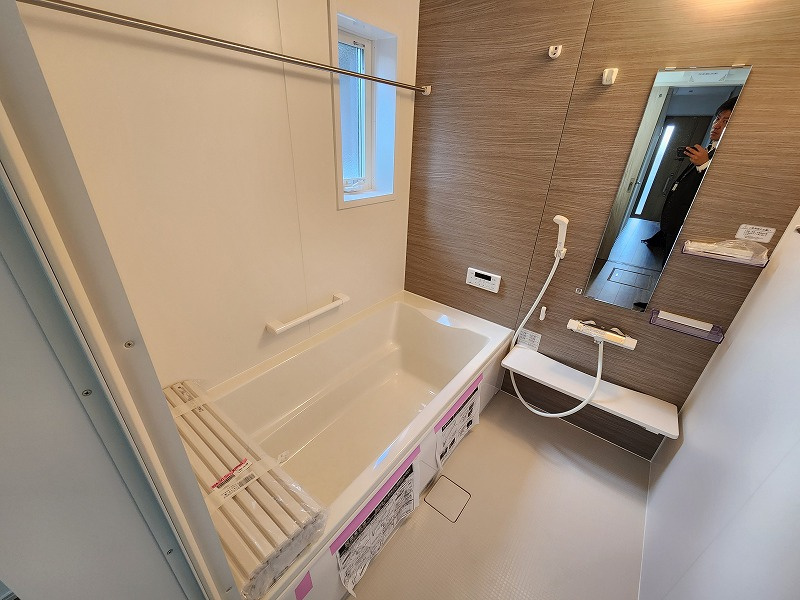 小牧市大字本庄字郷浦　新築戸建の浴室|ゆったり過ごせるお風呂です