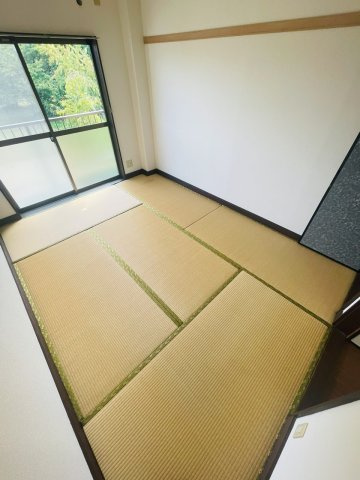 参番館の和室