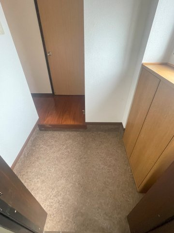 参番館の玄関