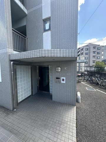 ソシオ豊田小坂本町のエントランス