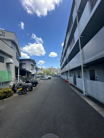 ソシオ豊田小坂本町の駐車場