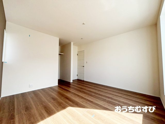 春日井市東野町西二丁目(全6棟)3号棟の洋室