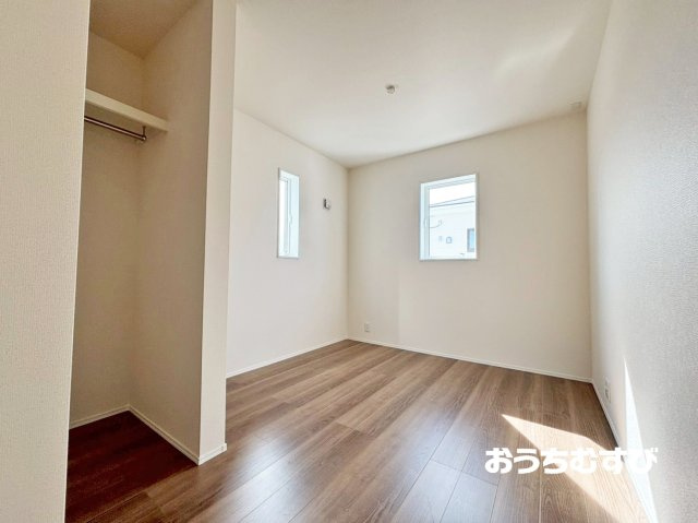 春日井市東野町西二丁目(全6棟)3号棟の収納