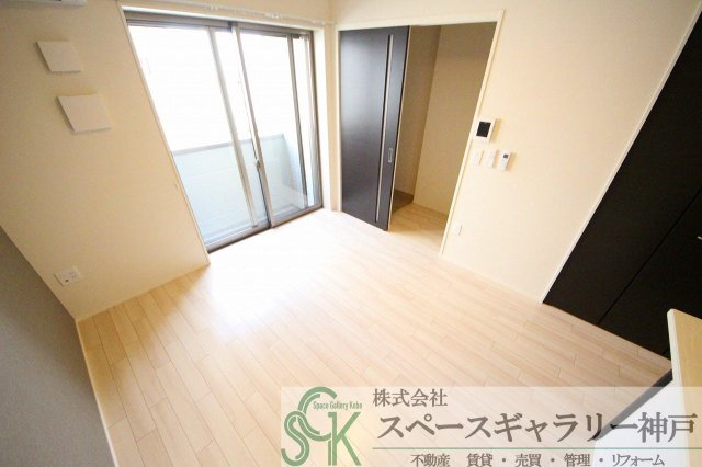 エイトポレール八木の居間・リビング|※お部屋により仕様が異なる場合があります※